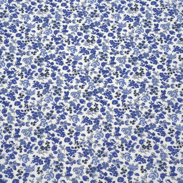 100% Baumwolle Popeline Blue Flowers Weiss