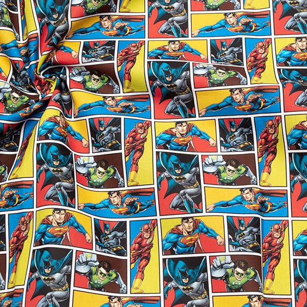 100% Lizenz Baumwollstoff Popeline Superhelden Comic-Look Multicolor